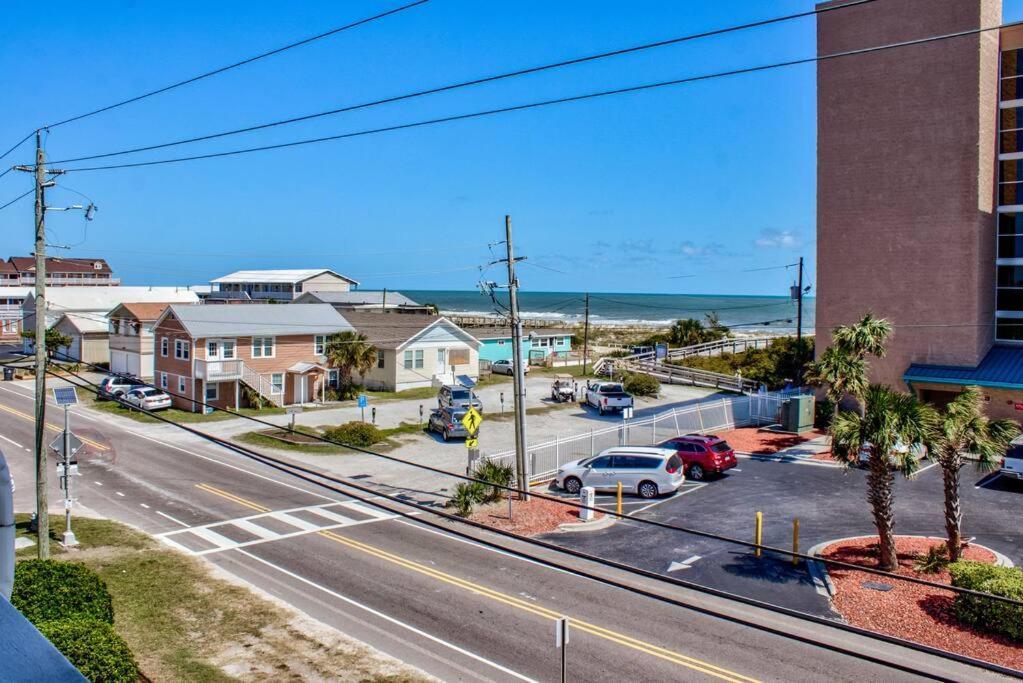 Kraken'S Den * Oceanview * Steps To Ocean * Pool Apartment Carolina Beach Luaran gambar