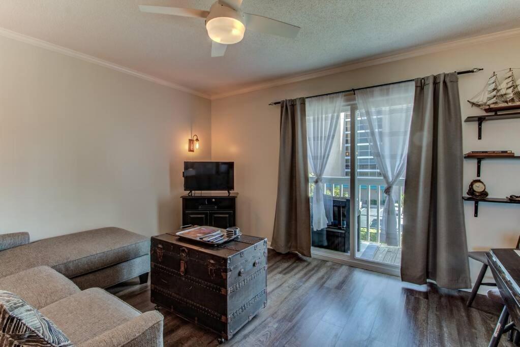 Kraken'S Den * Oceanview * Steps To Ocean * Pool Apartment Carolina Beach Luaran gambar