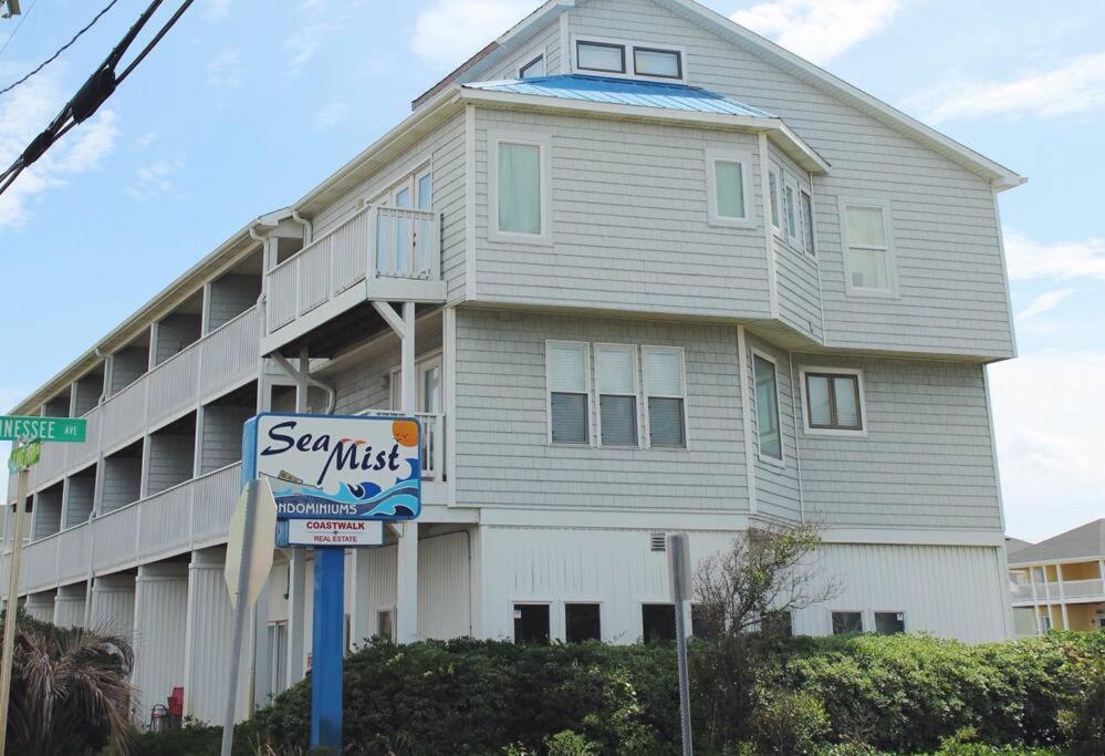Kraken'S Den * Oceanview * Steps To Ocean * Pool Apartment Carolina Beach Luaran gambar